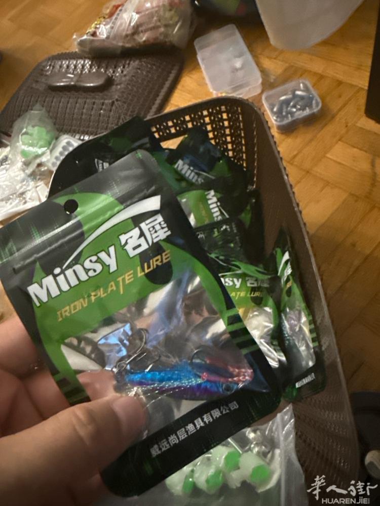 路亚亮片买太多了要的联系两欧一个