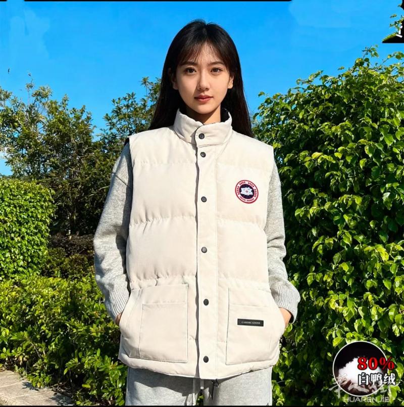 大鹅马甲羽绒服特价：100/件🉐🇮🇹现货
0