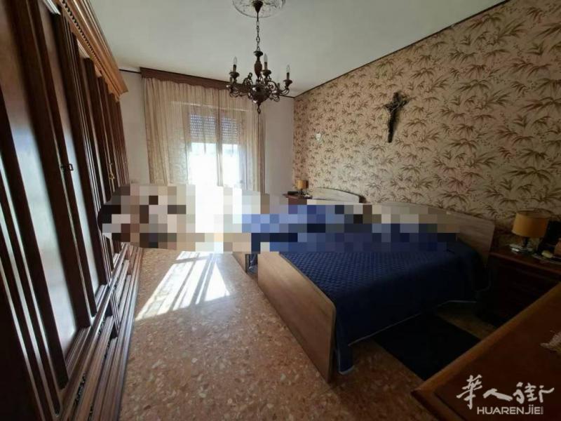 Soccorso区分via padova 套房出售三室一厅五楼有电梯带储藏室售价