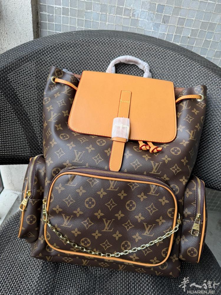 LV 大双肩背包！全新顶级A货 不是正品 不是正品 不是正品 看好再买！bell