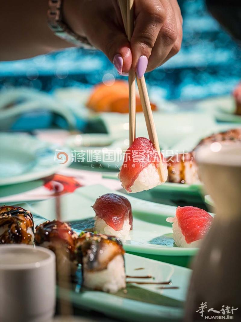 https://att.huarenjie.com/attachment/information/20251023/1761208113500117.jpg