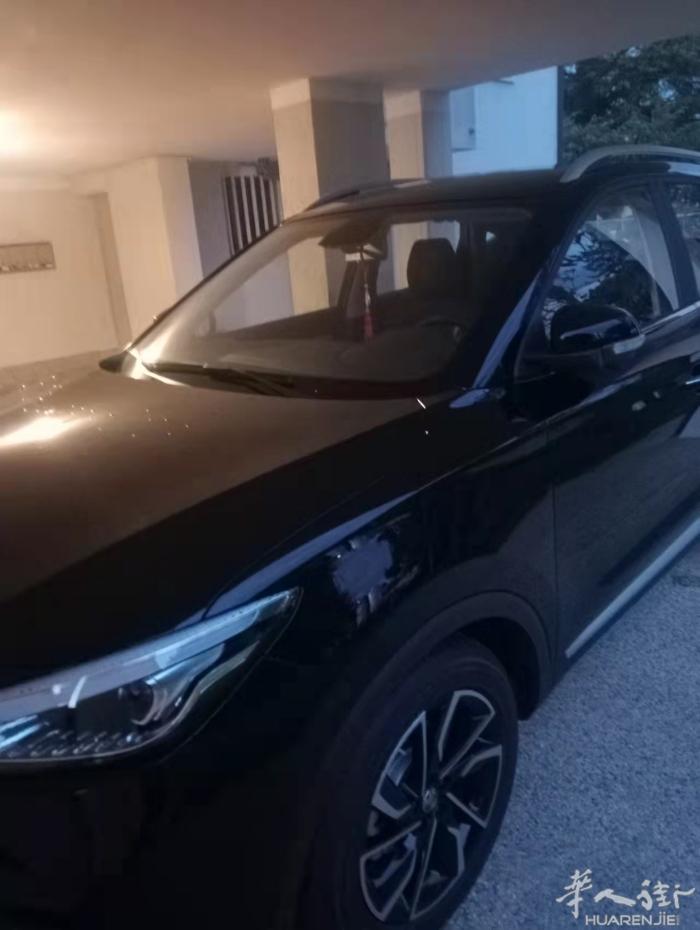 威尼斯mestre及周边出租车服务 , 经济实惠，全新suv。车内干净整洁无异味
