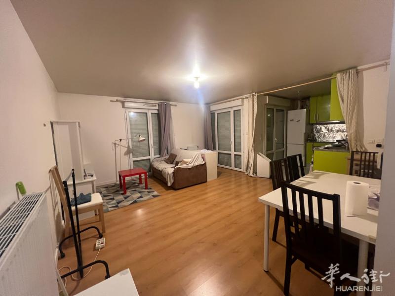 （已租，骗子勿扰）朋友回国委托把房子出租，94省 地铁8号线终点站 cretei