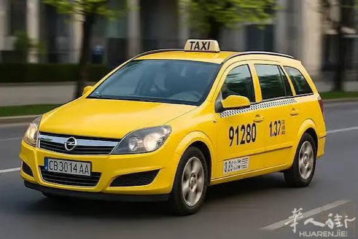 博洛尼亚女司机 价格1.4欧一公里。大车，甚至可以拉小冰箱明码标价 24小时在线