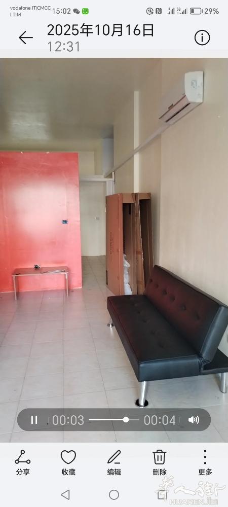 店铺转让,店里还没装修,我已经把合同签了,只等你来装修,我是中国家里突然有事,来