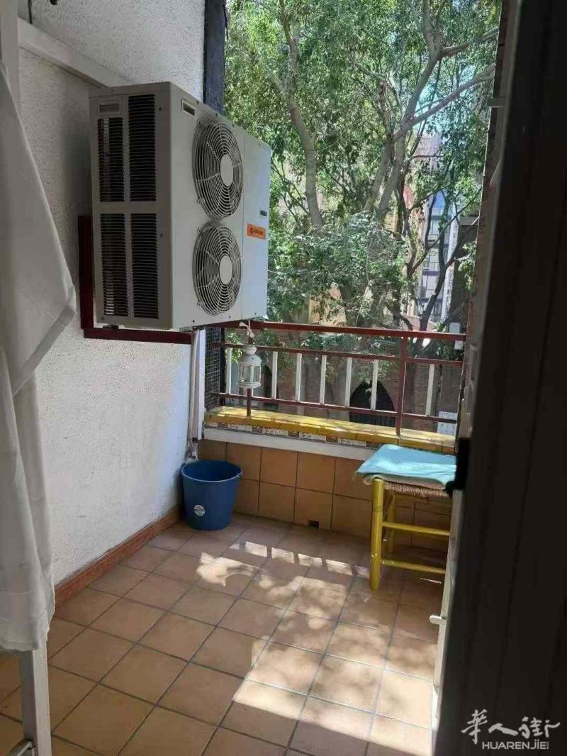 https://att.huarenjie.com/attachment/information/20251027/1761577375334119.jpg
