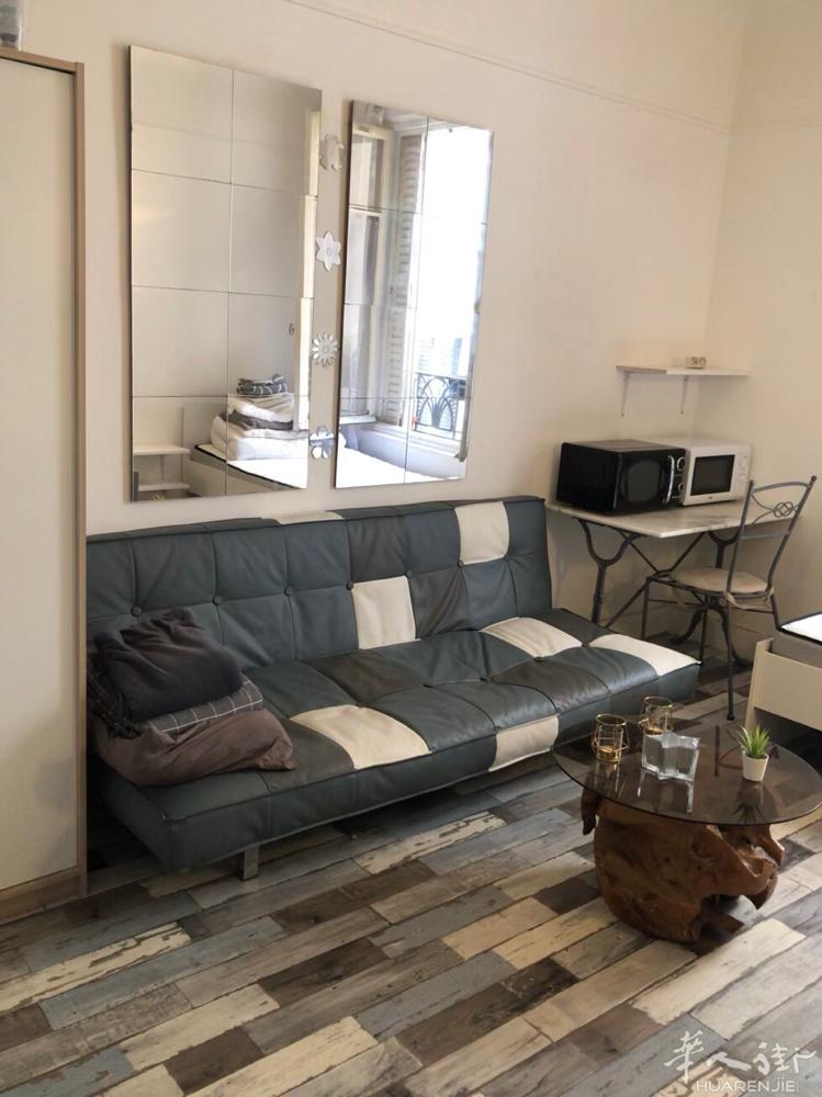 小巴黎15区独立Studio即日起租 独立 Studio｜约16㎡ 🛗法国三楼