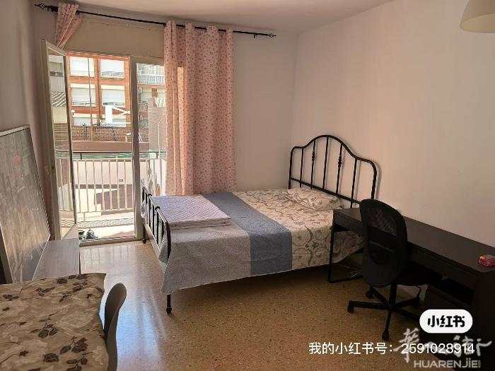 巴塞罗那市中心，长租，短租，包间30-50，铁架子床20