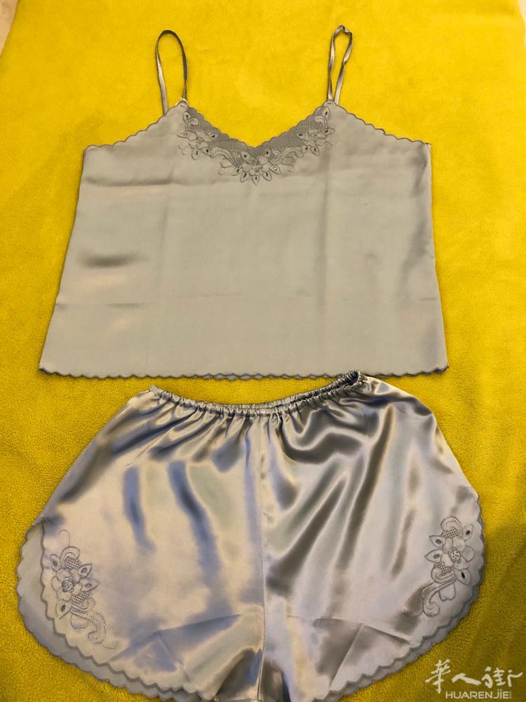 灰色全丝刺绣套装 ens. lingerie soie brodé 84cm