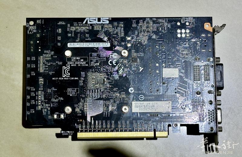 出华硕750Ti 2G 显卡 一张 英特尔 i5-6400 一颗 有需加V： S