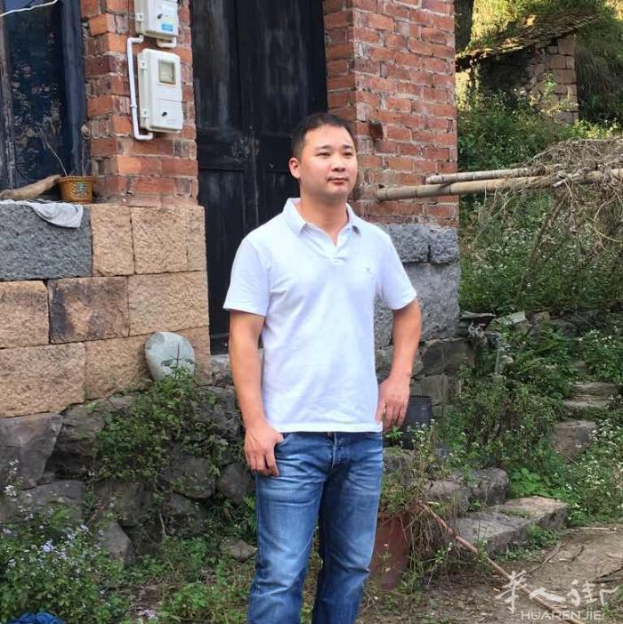 寻人启事🈶谁认识 在Padova 联系我一下
