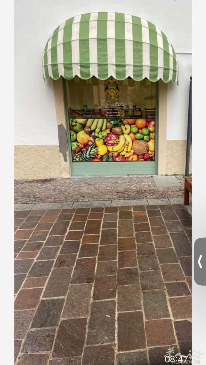 因老外身体不好，现欲转让杂货店，日营业额在1000-1500左右，房租每月600