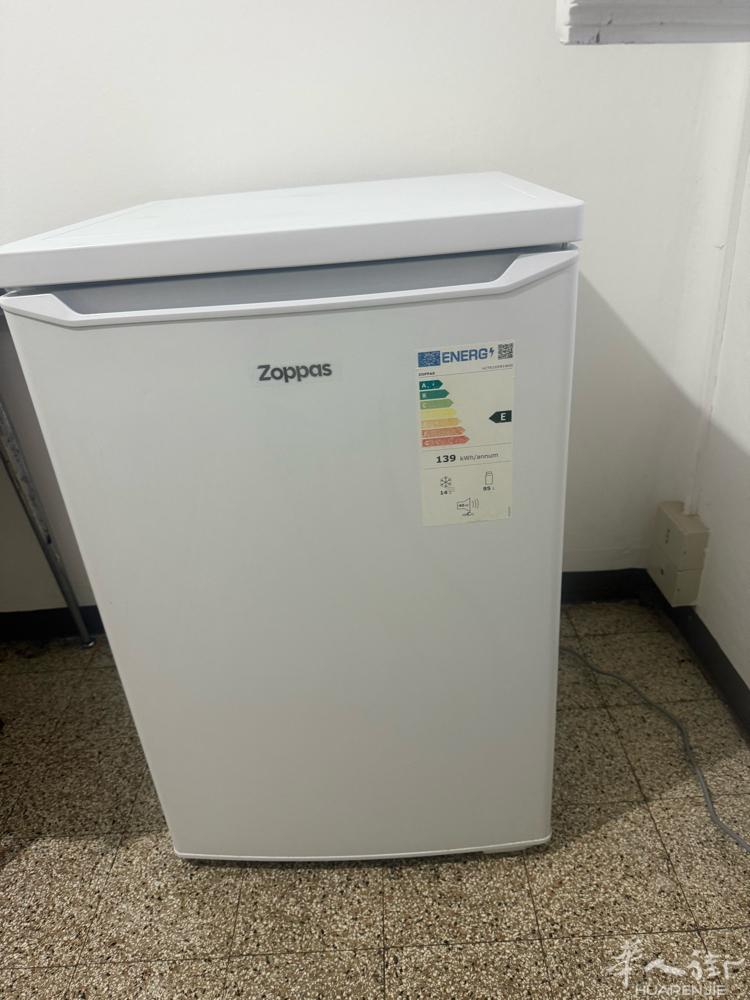 小型冰箱用了4个月电视机现在在rovigo