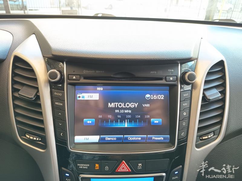新手可开 现代 i30 2014年 81000公里 柴油 自动挡 价格8499