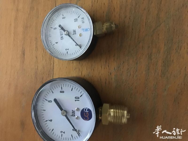 装修结束 水压表一对 大口和小口 全新没用过
