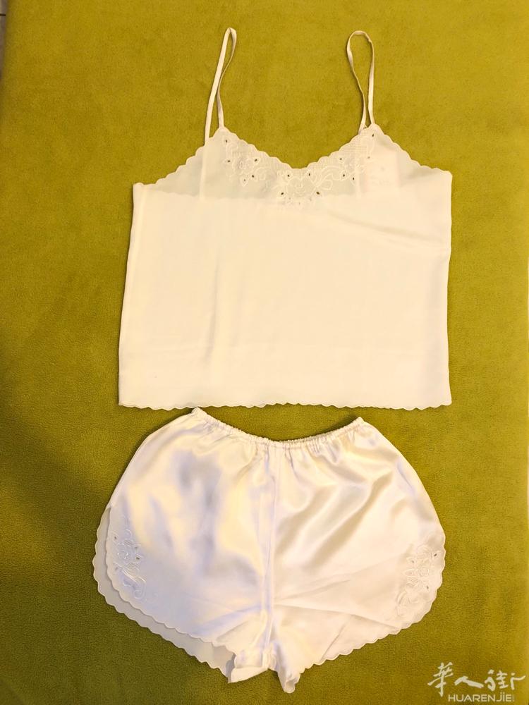 奶白色全丝刺绣套装 ens. lingerie soie brodé 94cm