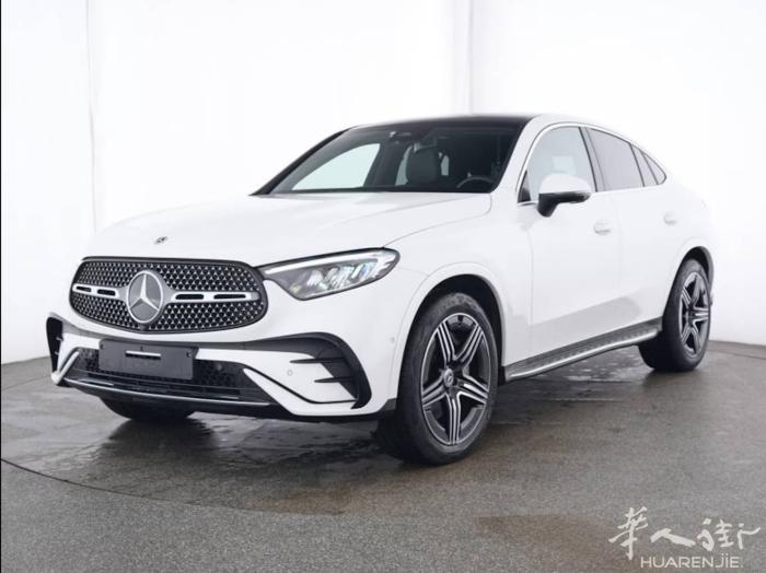 奔驰🚗GLC Coupe 220d柴油轻混197CV🔥 ​3.1万公里 04