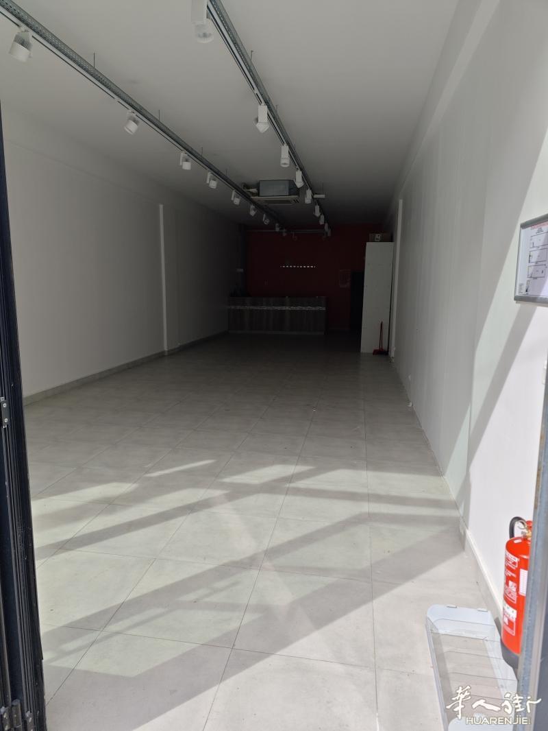 https://att.huarenjie.com/attachment/information/20251107/1762518070868881.jpg