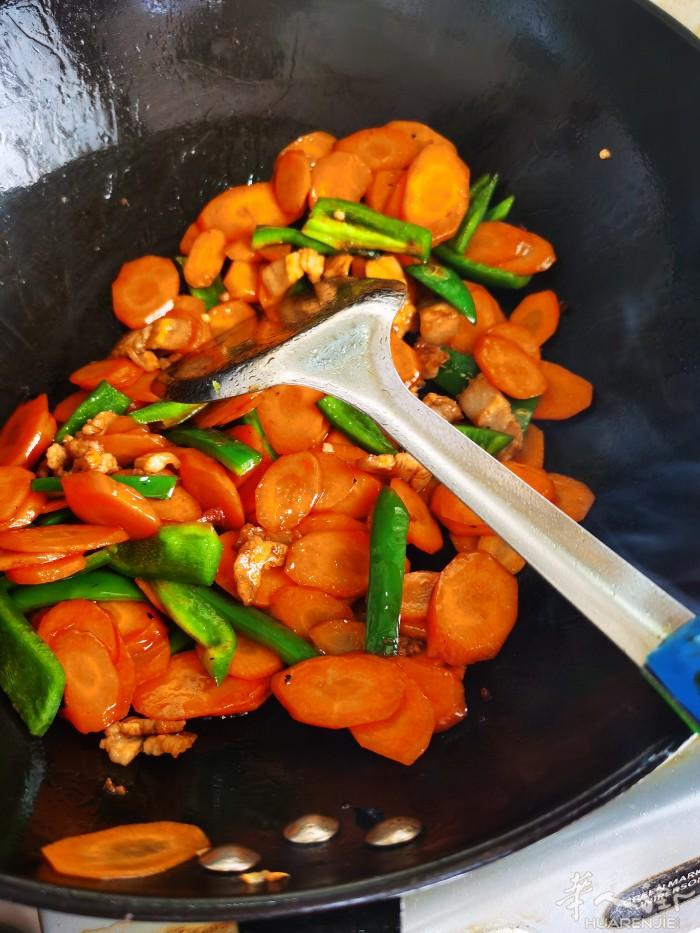 各种小炒菜，也可接各大厂的点餐，需要可联系哦，