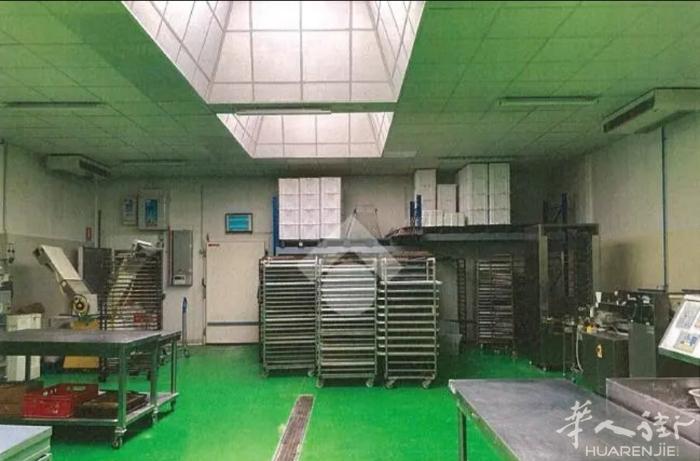 bergamo附近食品加工厂连墙一起出售300平方 售价32万 可加工饺子 寿司