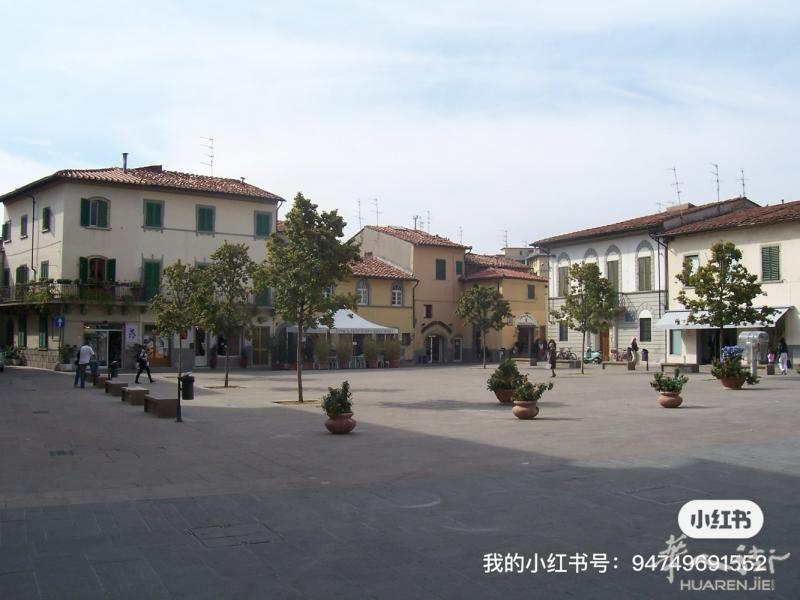 📍 Campi Bisenzio｜La Villa 主街物业出售 售价：€65