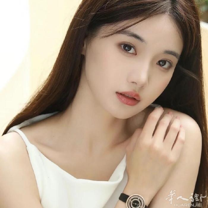 按摩推拿火罐经络腧穴学。技术好20欧元30分钟