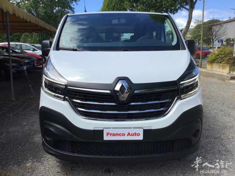 华人车行Renault Trafic T29 dCi 9 座 - 88kw(12
