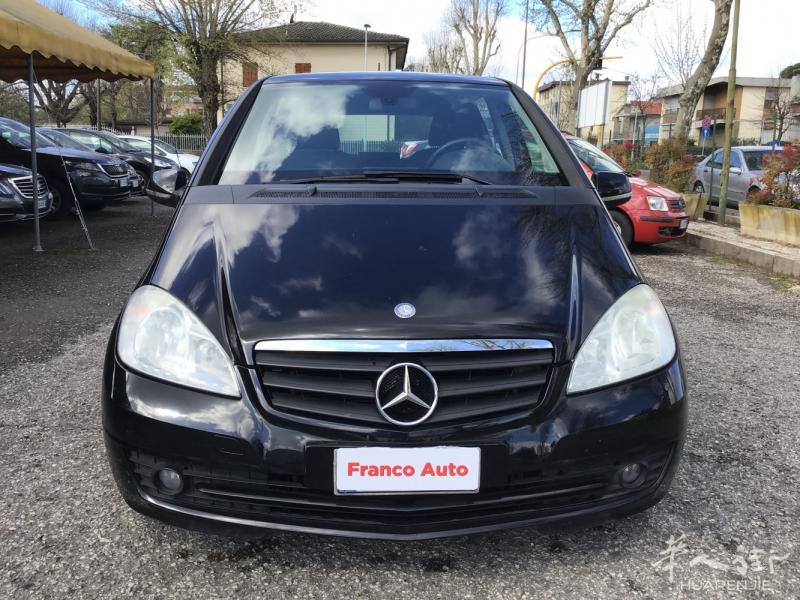 华人车行Mercedes A160 汽油 - 70kw(95CV) - KM/公