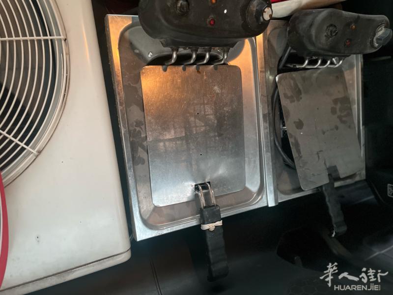新店刚转过来，自己买了新机器，现在出售全好的油炸油锅和全好的LG空调外机！照片随