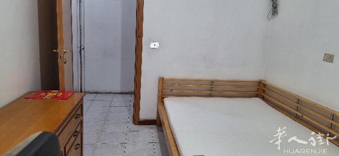 房间出租，房型4房2卫1厨，离地铁站300米sesto marelli, 找爱干