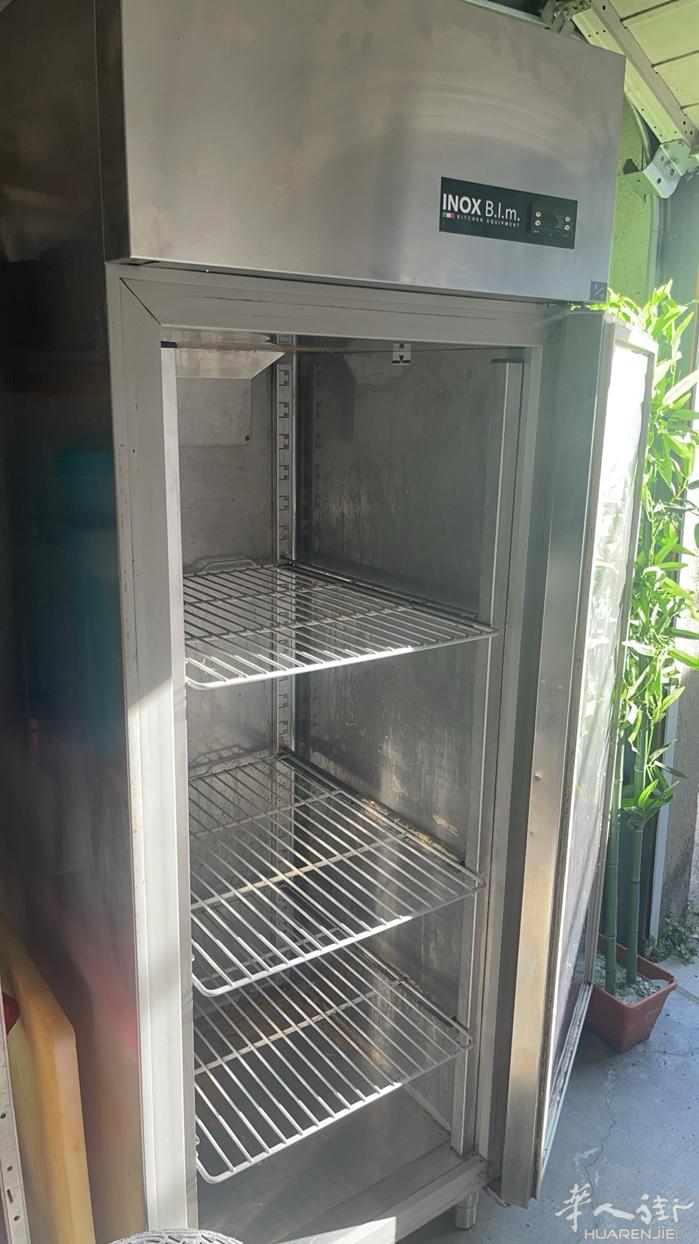 出售冰箱 用电炸油锅 价格合理