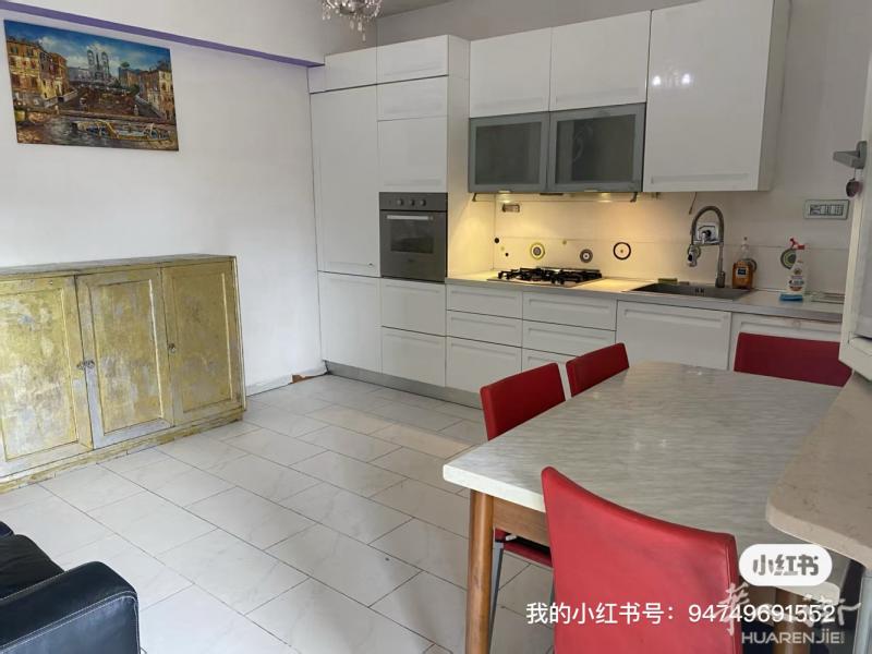 🏡 佛罗伦萨 – Pozzino 区优质公寓出售 售价：27.5万 位于佛罗伦