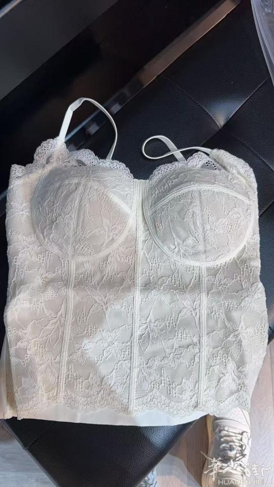 各种漂亮的美背，打底衫