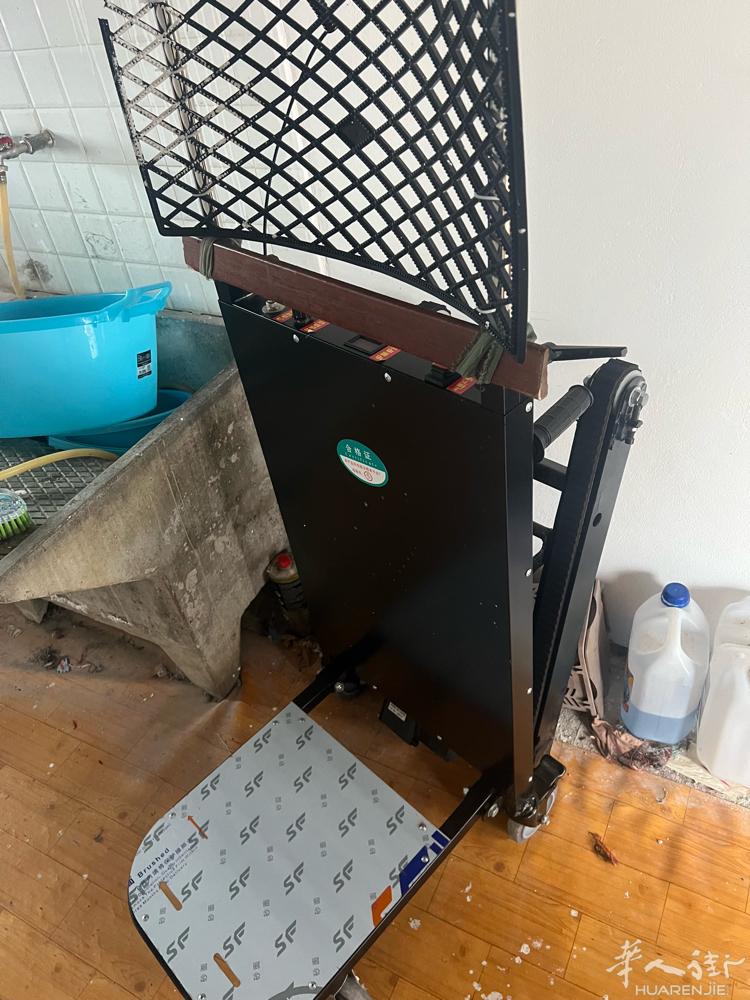 电动拉货机器出售中国运出来的 才用3个月