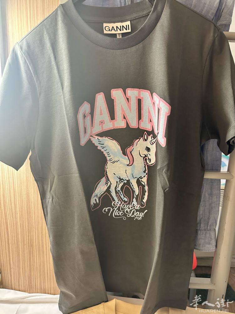 Ganni 25早秋 火山灰独角兽s码印花圆领短袖T恤一比一复刻胸围104衣长6