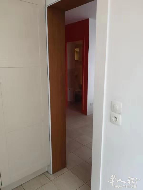 https://att.huarenjie.com/attachment/information/20251120/1763640131450068.jpg