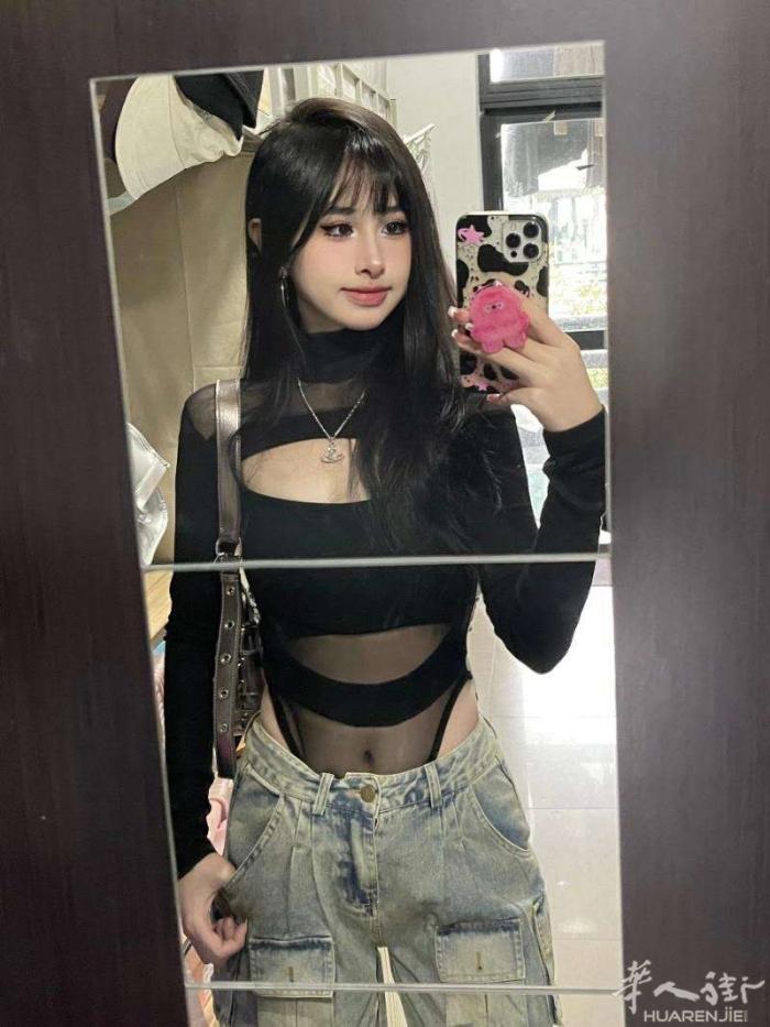 出售衣服20欧自取V：takeyourtime980填加时备注衣服