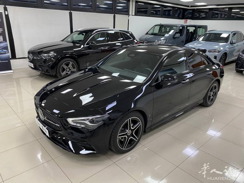 现车！奔驰轿跑🚗 CLA 180 AMG line 汽油 136CV🔥...........