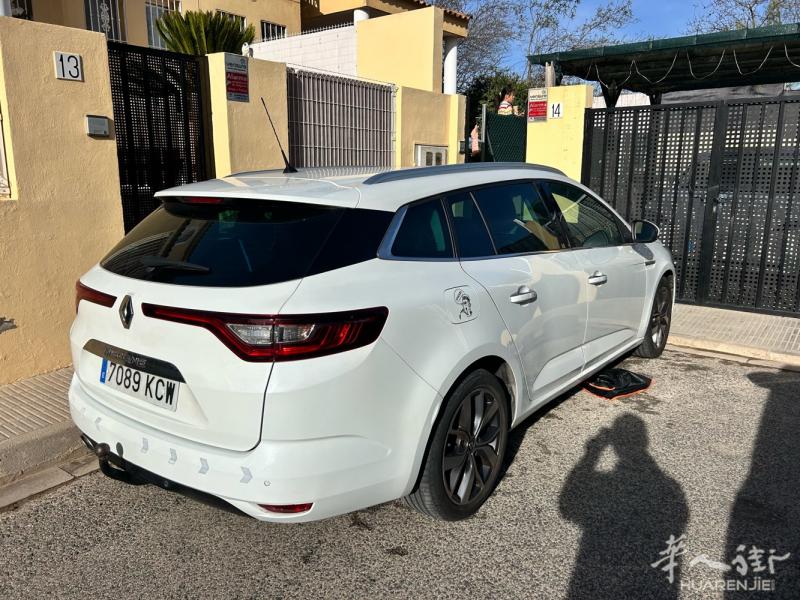 出售自用二手车汽车一台，雷诺megane旅行车 1.5 自动档柴油 bose音响