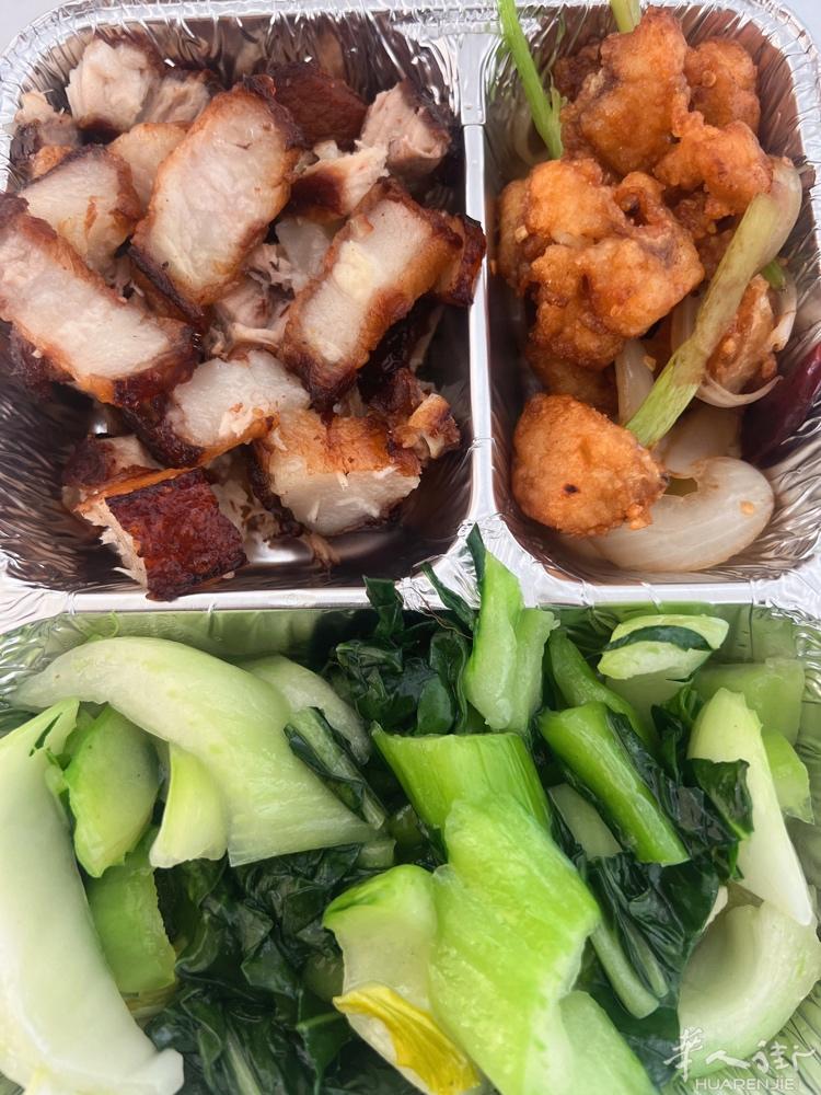 打包菜，只做盒饭，只限制送tavola跟警察局后面工业区。