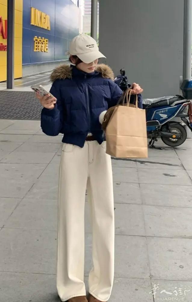 小个子米白色裤腿裤加绒，一条裤子过这个冬天，小个子身高145穿到154，常规款身
