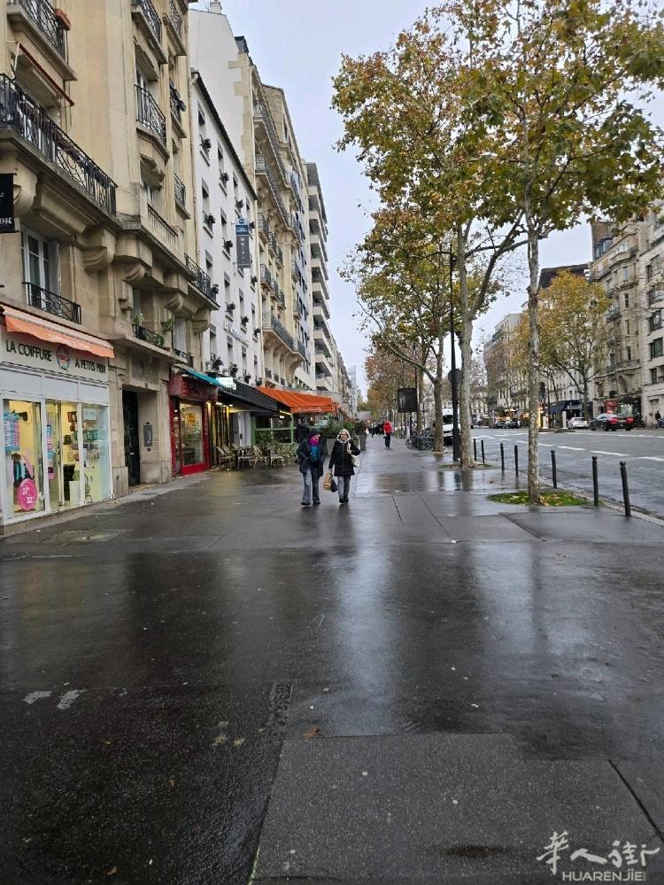【巴黎 6 区 · 蒙帕纳斯商铺出售】  地址：Boulevard Montpa