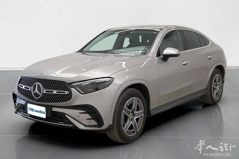 二手 奔驰 GLC Coupe 300 e phev AMG Line Advanced 204 马力 4驱 自动挡