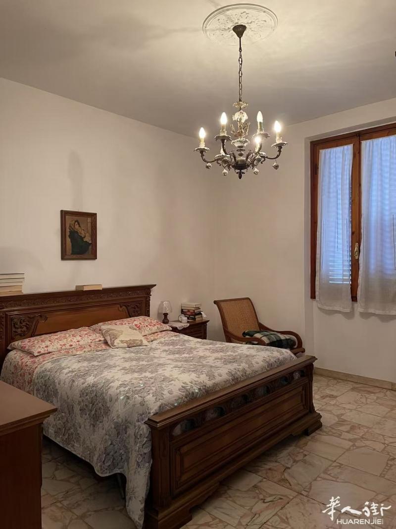 Chiesa nuova 落地房出售 近 OASI