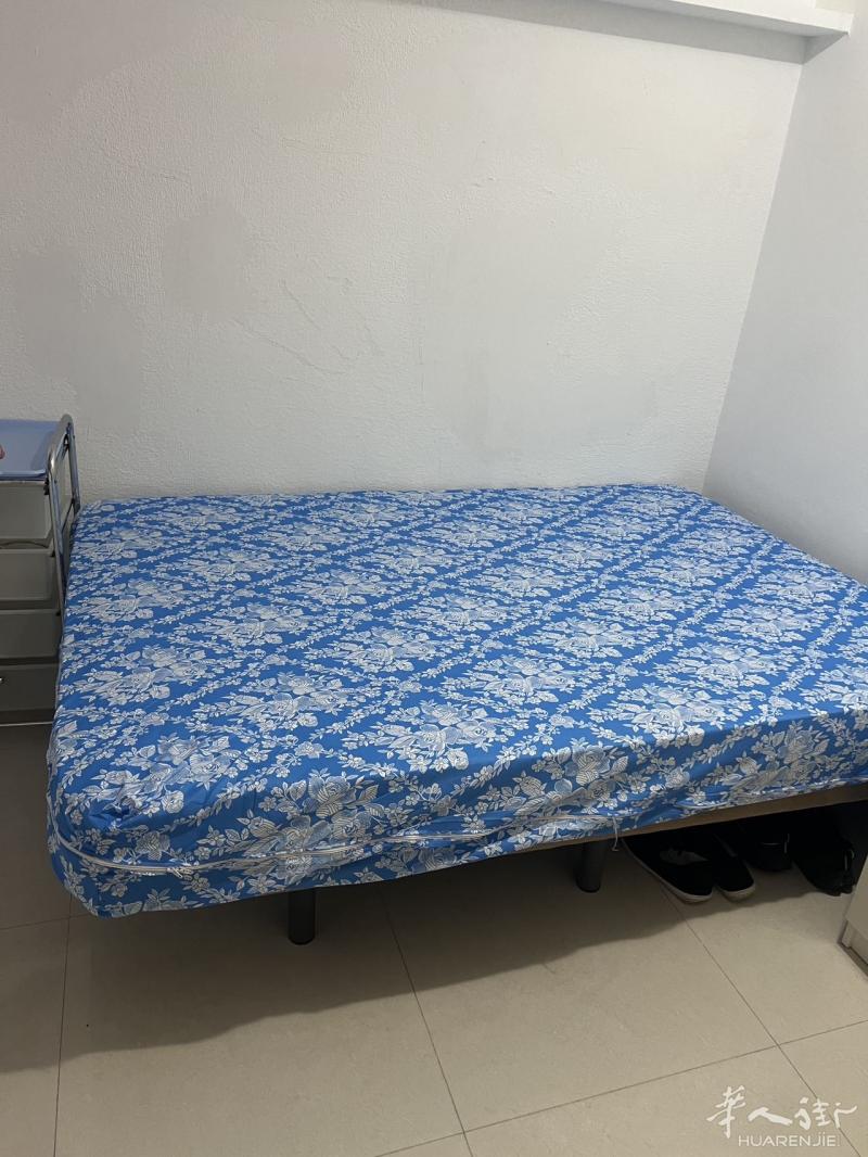 usera有单人间出租，新装修大床，住家人少安静，