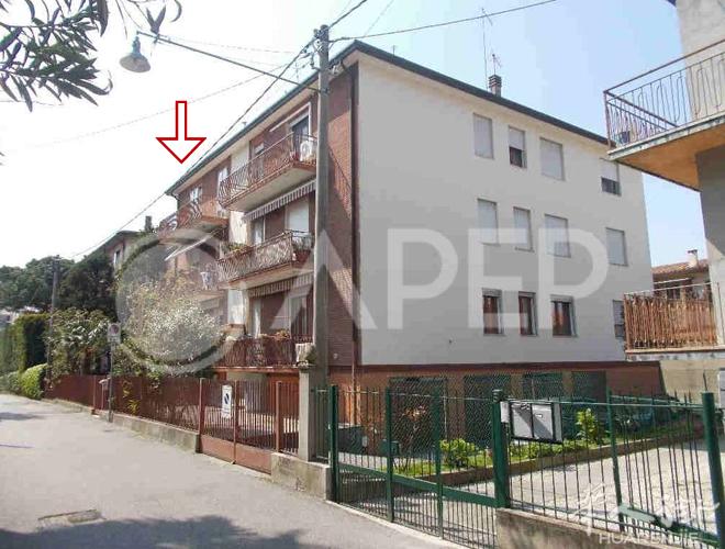 【拍卖房】Padova 出售公寓  2室1厅1卫   面积：131 平方米 最低
