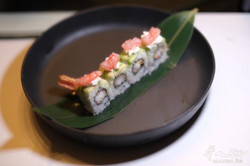 米兰黄线affori地铁口附近诚招maki.地铁口走路2分钟.门口有通往paol