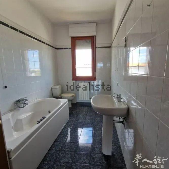 Agliana 套房 出售 明亮客厅 + 大露台+厨房+ 阳台 + 大储物间 3