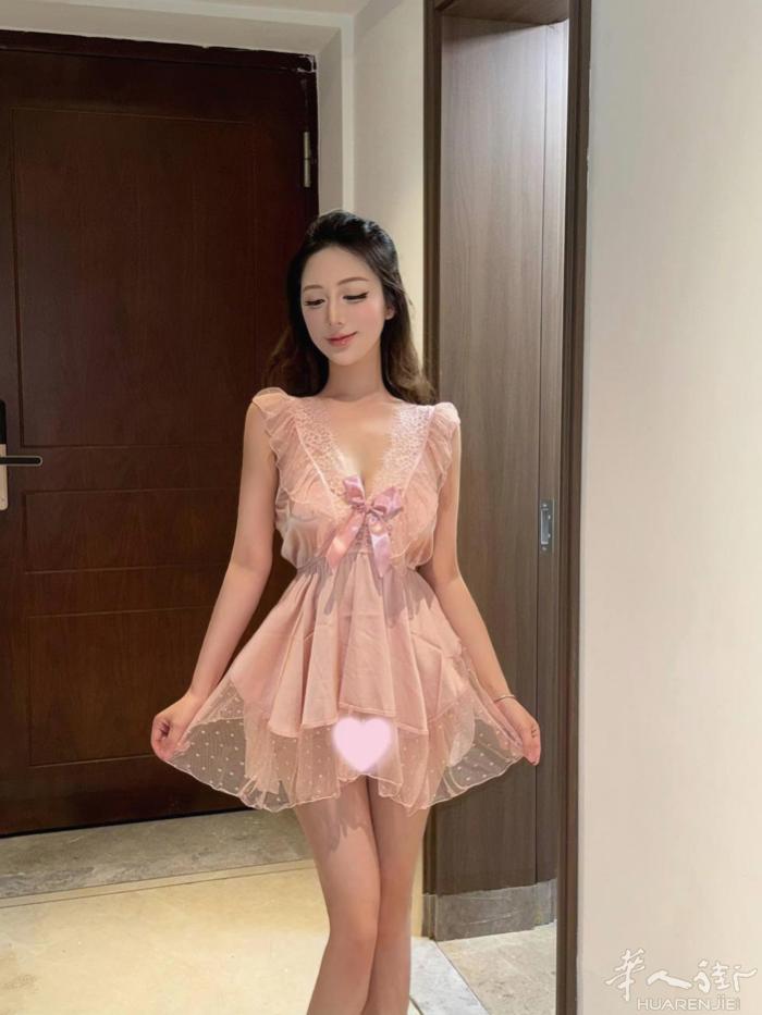 Prato温州女孩，20岁，166-34D，兼职，微信同步：3383333873