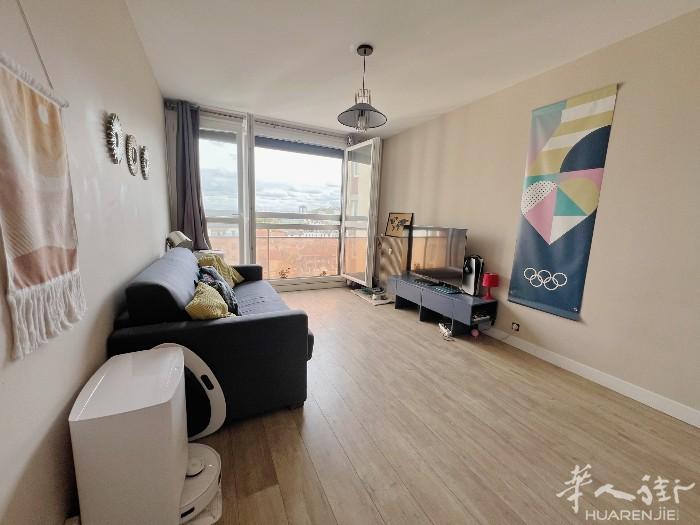 🏠93500 Pantin 43平一房一厅 + 地下封闭式车库 + 地窖 出售